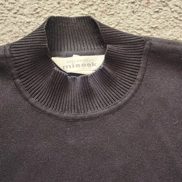 MISOOK Womens Tank Top Medium Black Sleeveless Summer Mock Neck - Picture 2 of 9